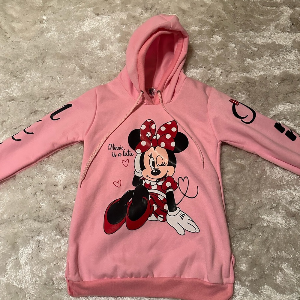 New without tags pink Minnie Mouse pull over hoodie girls large/XL
